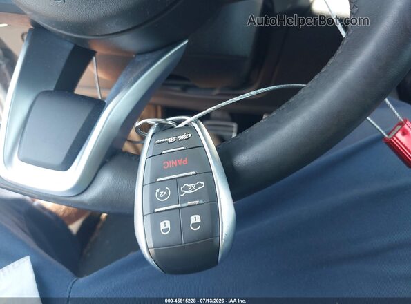 ZASPAKBN3N7D41334 2022 ALFA ROMEO STELVIO Silver Առջևի վահանակի տեսք