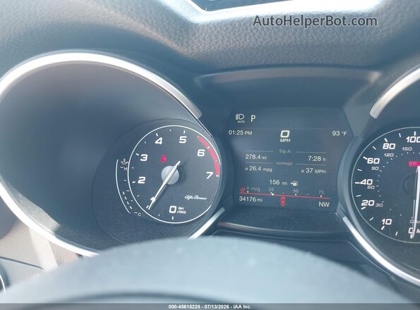 ZASPAKBN3N7D41334 2022 ALFA ROMEO STELVIO Silver 