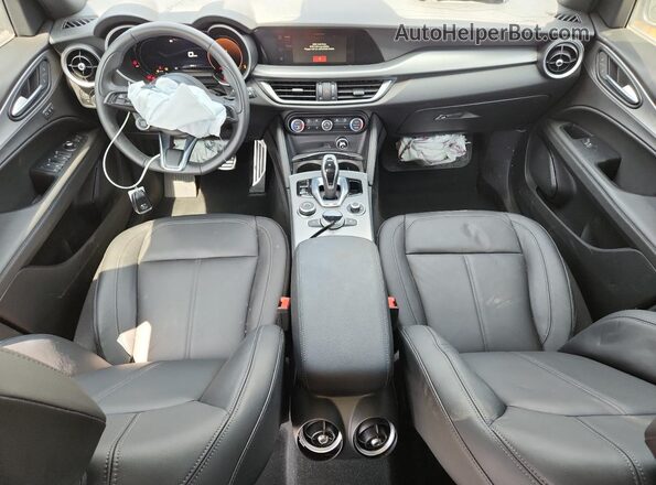 ZASPAKBN4R7D75336 2024 ALFA ROMEO STELVIO Black 