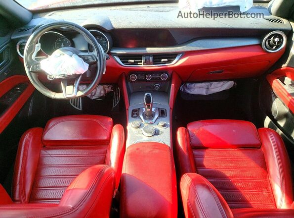 ZASPAKBN5M7D18815 2021 ALFA ROMEO STELVIO Red Dashboard view