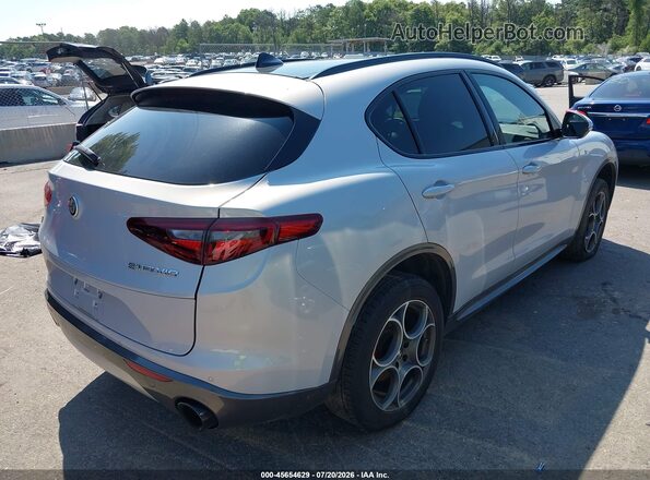 ZASPAKBN8N7D40065 2022 ALFA ROMEO STELVIO Light Blue Rear right