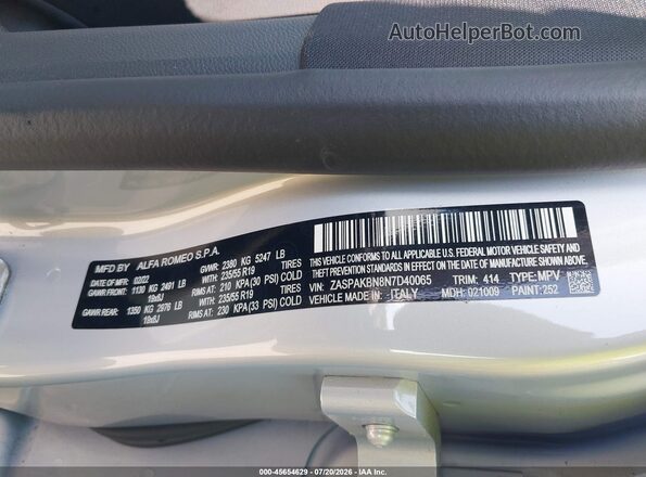 ZASPAKBN8N7D40065 2022 ALFA ROMEO STELVIO Light Blue Engine compartment view