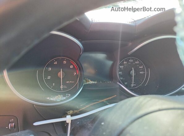 ZASPAKBN9K7C43811 2019 ALFA ROMEO STELVIO White Vista del cuadro de instrumentos