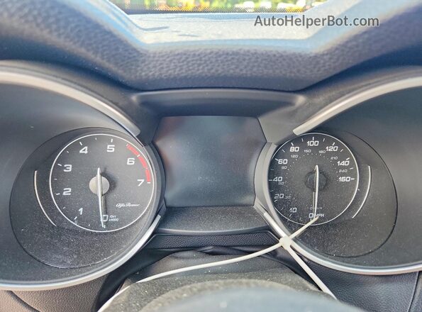 ZASPAKBN9K7C52170 2019 ALFA ROMEO STELVIO Blue Instrument cluster view