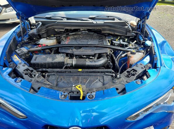 ZASPAKBN9K7C52170 2019 ALFA ROMEO STELVIO Blue Engine compartment view