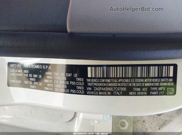 ZASPAKBN9L7C97806 2020 ALFA ROMEO STELVIO White ძრავის განყოფილების ხედი