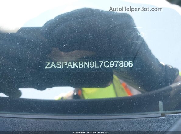ZASPAKBN9L7C97806 2020 ALFA ROMEO STELVIO White 
