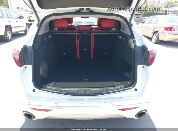 ZASPAKBN9L7C97806 2020 ALFA ROMEO STELVIO White სალონის 360-გრადუსიანი ხედი