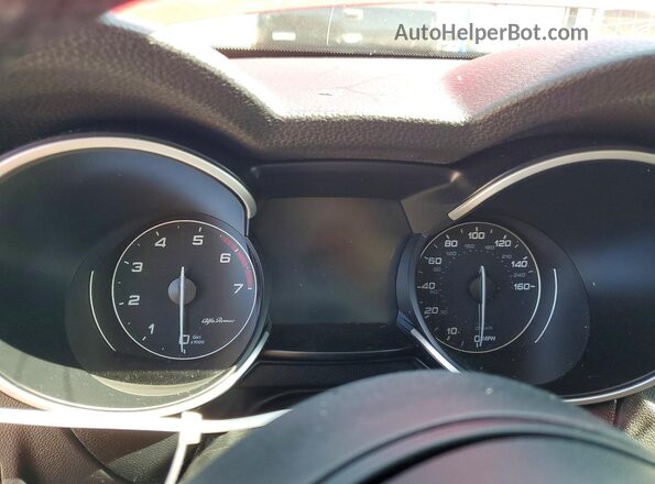 ZASPAKBNXM7D20107 2021 ALFA ROMEO STELVIO Red Instrument cluster view