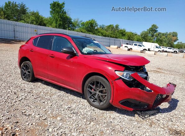 ZASPAKBNXM7D20107 2021 ALFA ROMEO STELVIO Red Front right