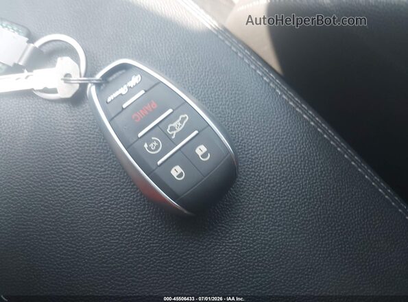 ZASPAKBNXN7D40990 2022 ALFA ROMEO STELVIO White Widok deski rozdzielczej