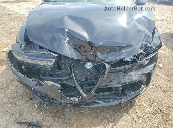 ZASPATAW0R3077418 2024 ALFA ROMEO OTHER Black Սալոնի հետևի տեսք