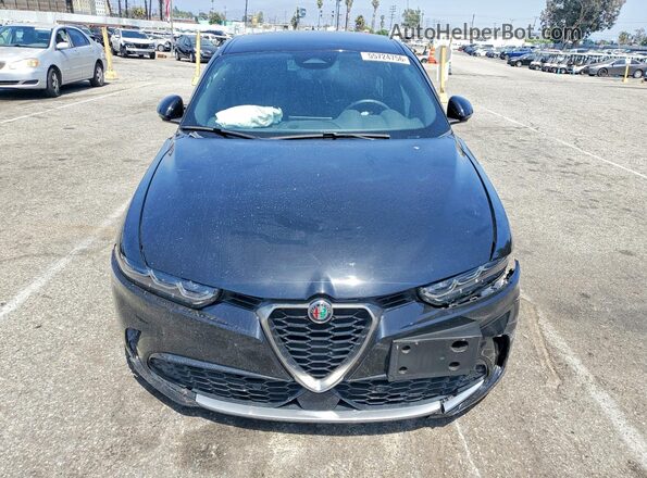 ZASPATCW7R3045255 2024 ALFA ROMEO OTHER Black Դիմացի տեսք