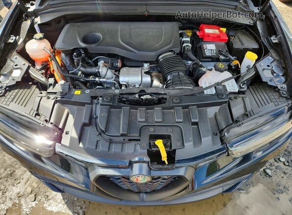 ZASPATDW9R3063013 2024 ALFA ROMEO OTHER Black Engine compartment view