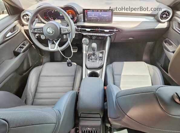 ZASPATDW9R3063013 2024 ALFA ROMEO OTHER Black Dashboard view