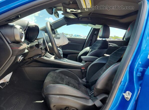 ZASPATDWXR3030800 2024 ALFA ROMEO OTHER Blue Front interior view