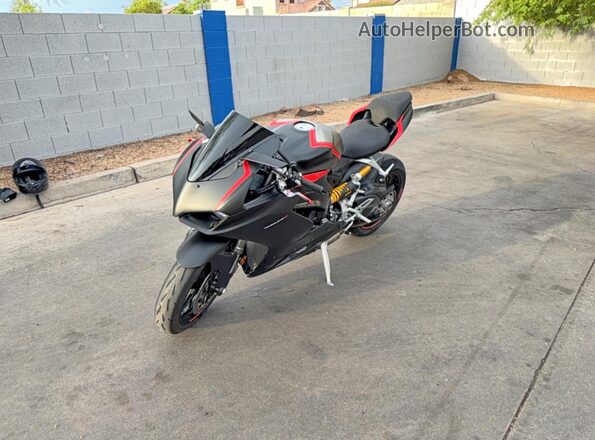 ZDMHAATW4RB015404 2024 DUCATI PANIGALE Black Trasero izquierdo