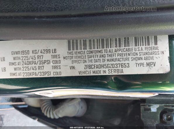 ZFBCFADH5GZ037653 2016 FIAT 500L Green Vista del compartimento del motor