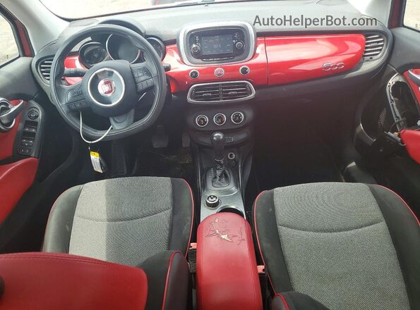 ZFBCFXBT7GP388702 2016 FIAT 500X Red Vista del salpicadero
