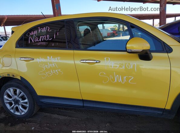 ZFBCFXBT8GP339783 2016 FIAT 500X Yellow უკანა სალონის ხედი