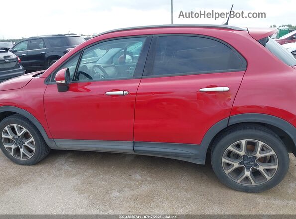 ZFBCFXCB7JP636010 2018 FIAT 500X Red Սալոնի 360 աստիճան տեսք