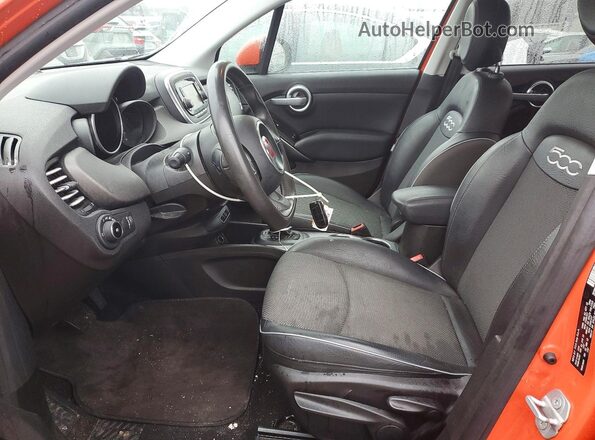 ZFBCFXCT5GP373310 2016 FIAT 500X Оранжевый Вид салона спереди