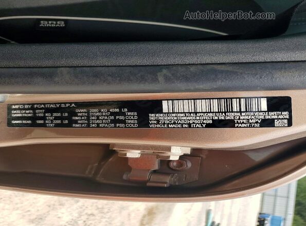 ZFBCFYAB2HP607498 2017 FIAT 500X Brown Սալոնի 360 աստիճան տեսք
