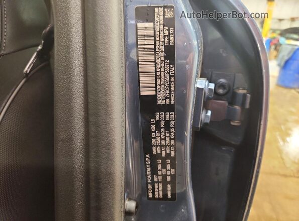 ZFBCFYCB6HP588712 2017 FIAT 500X Blue Вид наклейки з VIN-кодом