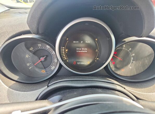 ZFBCFYCT3GP353806 2016 FIAT 500X Зеленый Вид щитка приборов