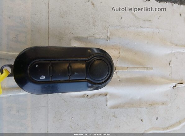 ZFBERFAB2J6J34847 2018 RAM PROMASTER CITY White Вид панелі приладів