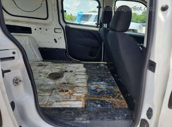 ZFBERFAB5J6L70716 2018 RAM PROMASTER Белый Вид задней части салона