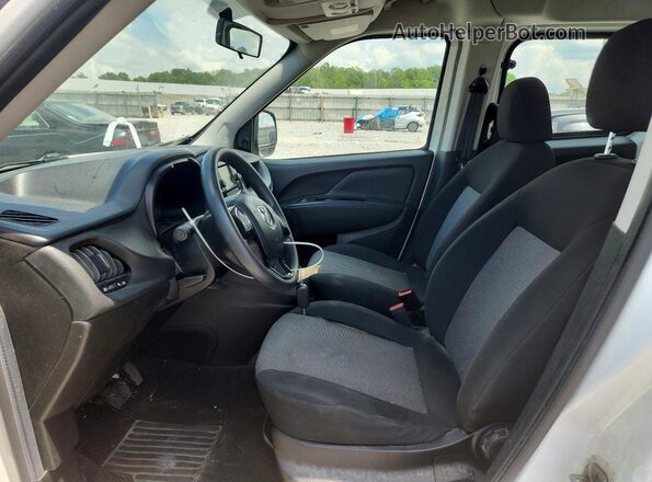ZFBERFAB5J6L70716 2018 RAM PROMASTER Белый Вид салона спереди