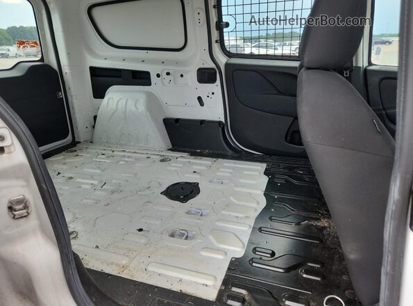 ZFBERFAB8J6K24505 2018 RAM PROMASTER White Սալոնի հետևի տեսք