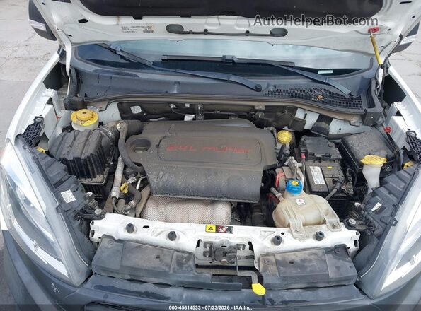 ZFBERFABXJ6L36299 2018 RAM PROMASTER CITY Белый Вид сзади