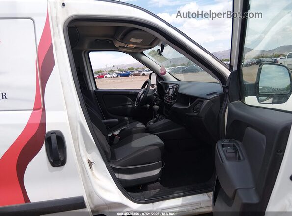 ZFBHRFAB3M6U27934 2021 RAM PROMASTER CITY White Widok wnętrza z przodu