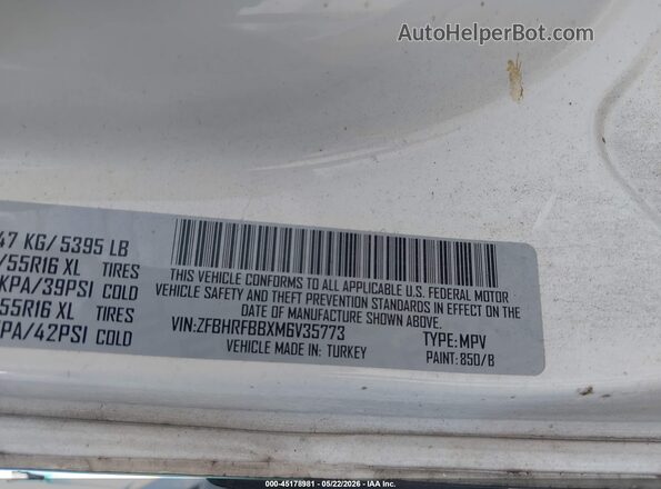 ZFBHRFBBXM6V35773 2021 RAM PROMASTER CITY White Widok komory silnika