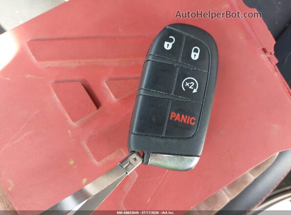 ZFBNFYC13LP846550 2020 FIAT 500X Gray Vista del salpicadero