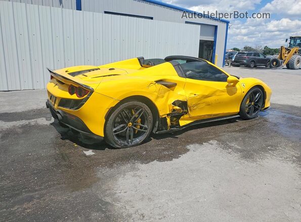 ZFF93LMA2M0262015 2021 FERRARI F8 Yellow Trasero derecho