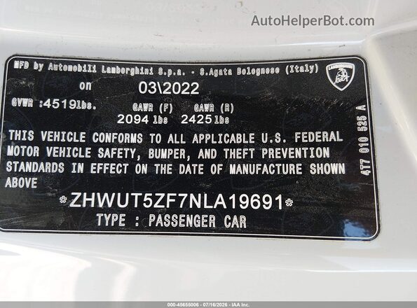 ZHWUT5ZF7NLA19691 2022 LAMBORGHINI HURACAN Gray Widok komory silnika