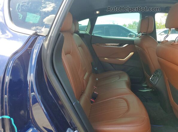 ZN661XUA2KX309335 2019 MASERATI LEVANTE Синий Вид задних сидений