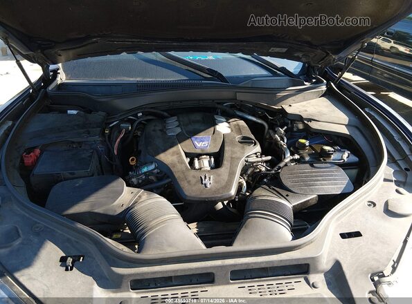 ZN661XUAXJX294310 2018 MASERATI LEVANTE Синий Вид сзади
