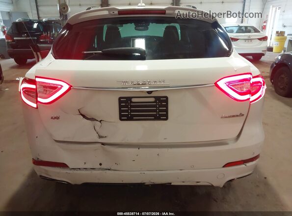 ZN661XUS9JX259587 2018 MASERATI LEVANTE White Դիմացի տեսք