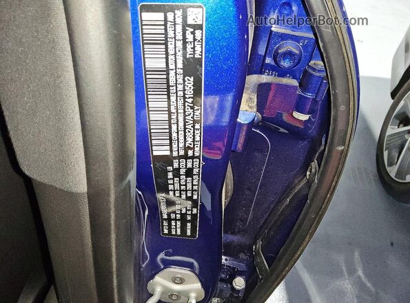 ZN682AVA3P7416502 2023 MASERATI GRECALE Blue Vista interior de 360 grados