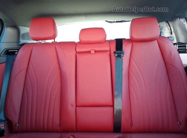 ZN682AVM7P7426573 2023 MASERATI GRECALE White Vista de los asientos traseros