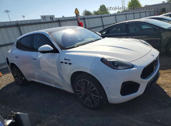 ZN682AVM7P7426573 2023 MASERATI GRECALE White Delantero derecho