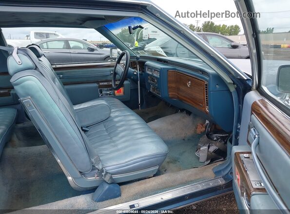 00006D47S7Q264720 1977 CADILLAC DEVILLE Синий Вид салона спереди