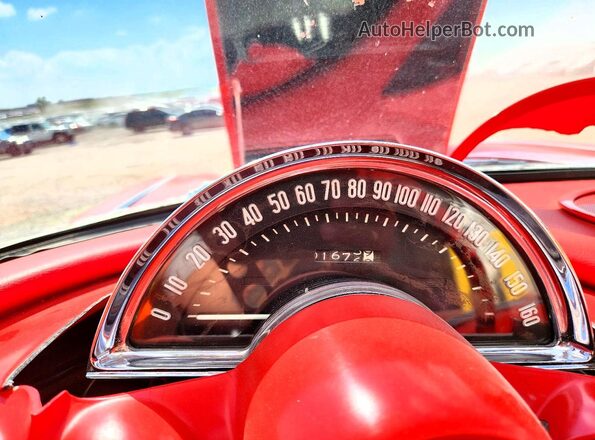 00867S105117 1960 CHEVROLET CORVETTE Red Widok zestawu wskaźników