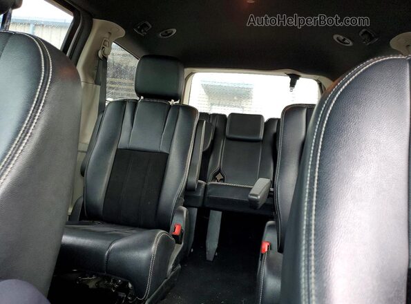 2C4RDGCG3JR240163 2018 DODGE GRAND Silver Widok wnętrza z tyłu