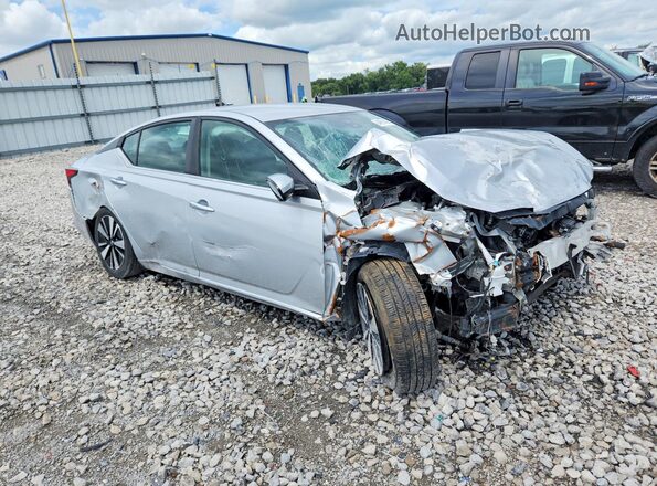 1N4BL4DV7MN389957 2021 NISSAN ALTIMA Серебряный Вид спереди