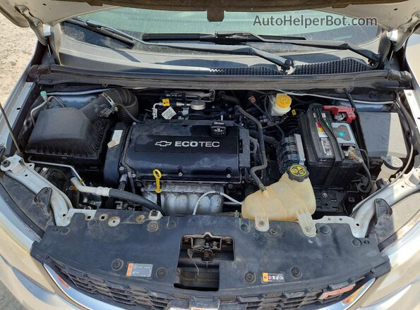 1G1JD6SH6J4129572 2018 CHEVROLET SONIC Серебряный Вид подкапотного пространства